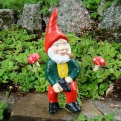 Emitt Garden gnome by Pixieland