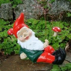 Garden gnome Rodney by Pixieland